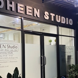 Dheen Studio ( Henna Alis Kediri )