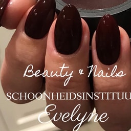 Schoonheidsinstituut Evelyne