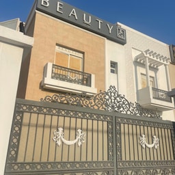 Beauty & Co