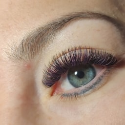 Rojo Romina Lash Studio