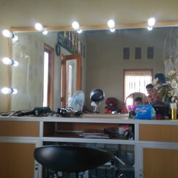 Adeera Salon