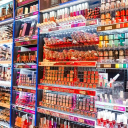 Nandani Shringar Store