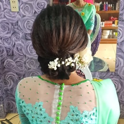 Tricha Salon