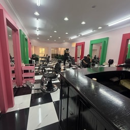 Reven Salon