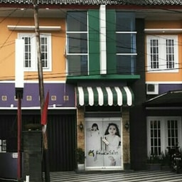 Khinkin Salon