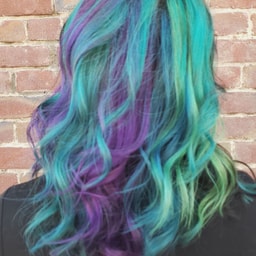 Studio 13 Salon & Boutique
