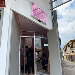Labesa Beauty Bar Salon