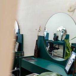 Mode Salon and Wellness