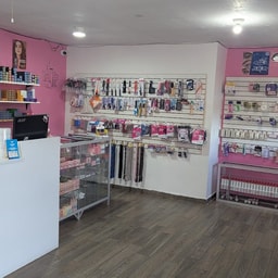 Distribuidora de Belleza Mona