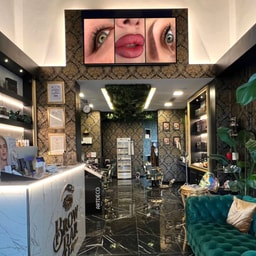Stephanie brow bar