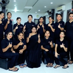 Deeksha Beauty Parlour