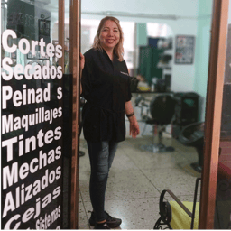 Salon De Belleza Carolina