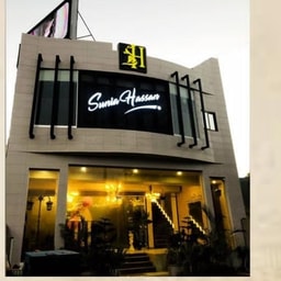 Sunia Hassan Makeover Lounge