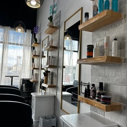ALORĀ STUDIO BEAUTÉ