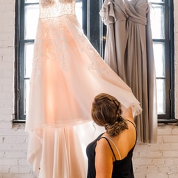 THE BEAUTY LOFT