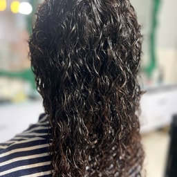 Shamim Yas Beauty Salon (Ghahramanlou)