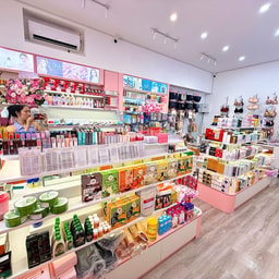 Linh Nguyen Cosmetics & Lingeries