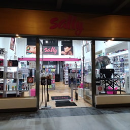 Sally Beauty - Via Majadas