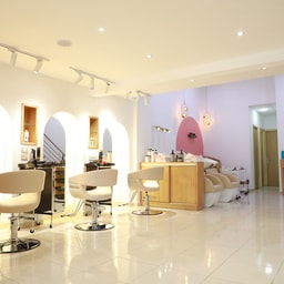 Glow Beauty Center Sale