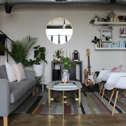 Love Lane Salon