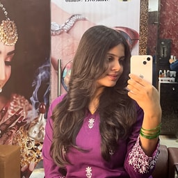 Somya's Makeover Studio