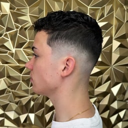 Friseur - Ali's Good Look Barbershop - Damen & Herren