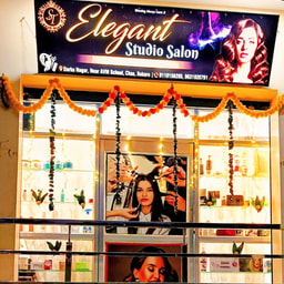 Elegant Studio Salon