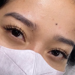 ADOR Lash Brows Makeup