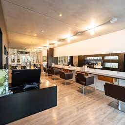 Beauty Coiffeur Stern