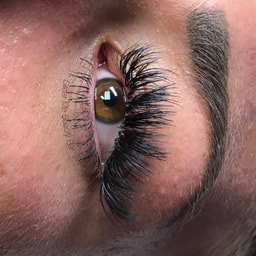 Glitter Me Beauty Bar