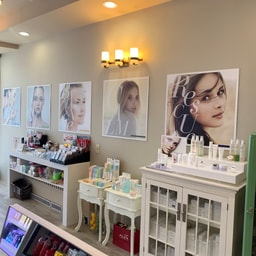 Alex Cosmetic Skincare