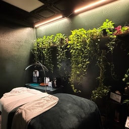 Overt Beauty Bar