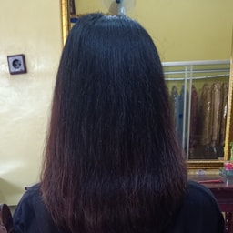 Salon Mona