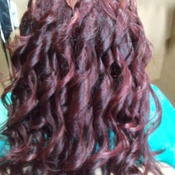 Uniquely Yours Beauty Salon
