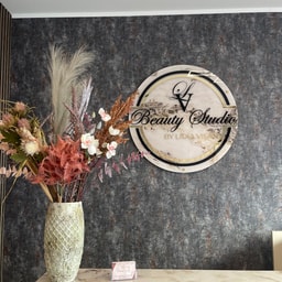 Beauty Studio by Lidia Visan