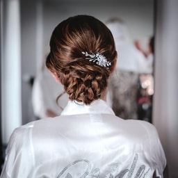 Phoenicia Brautstyling