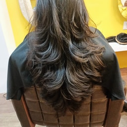 Aura Women's Salon and Bridal Studio