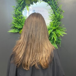 The Salon Studio- Brows, Hair, Beauty & Makeup