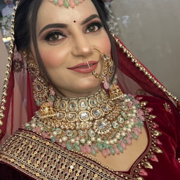 Roshan Hair & Beauty Studio