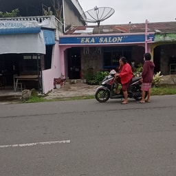 Salon Eka