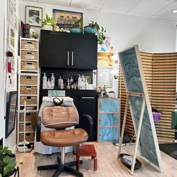 Lanta Salon