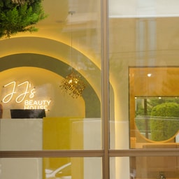 JJ's Beauty House