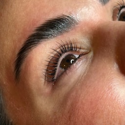 Je Beauty Brows and Lashes