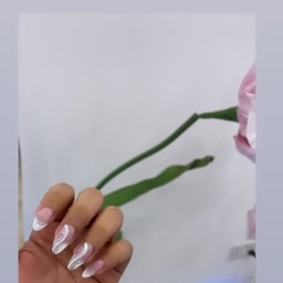 Maya Beauty Lounge