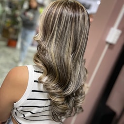 Jessica Guillen Studio de Belleza
