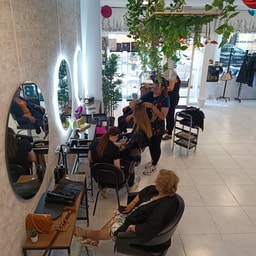 Hairdresser - Aesthetics Advanced Nerea and Irene