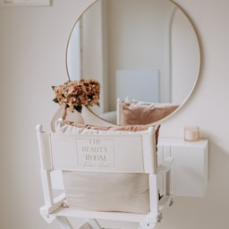 The Beauty Room Ferhan Harat