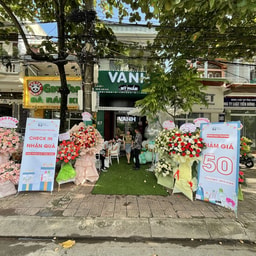 Vanh Cosmetics Quang Yen