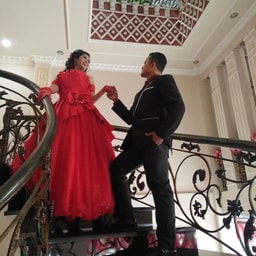 Monica Bridal House