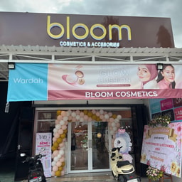 BLOOM COSMETICS & ACCESSORIES